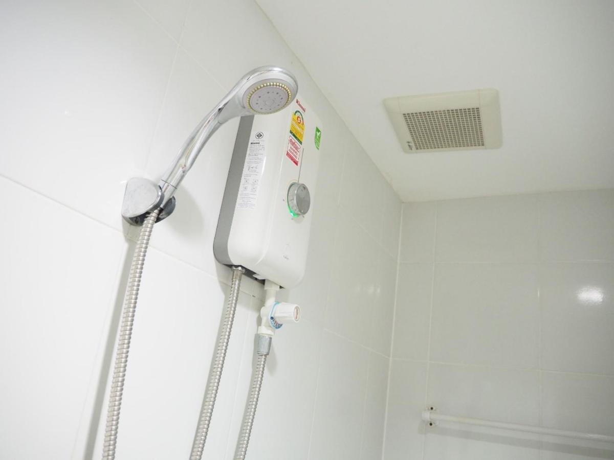 Nana Best Inn Hotel Makkasan Extérieur photo